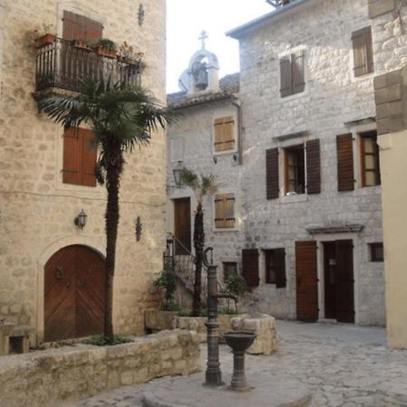 Bond Studios- Old Town Kotor Exterior photo